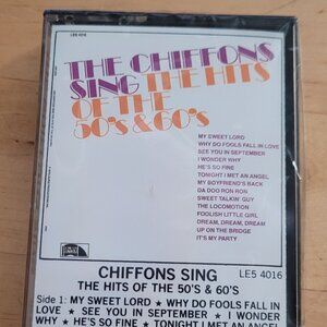 Cassette Tape THE CHIFFONS SING THE HITS OF THE 50'S & 60'S New Wrapped 14 Songs